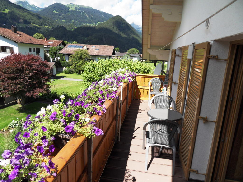 Ferienwohnung Konrad Pfeifer Schruns Zimmer foto